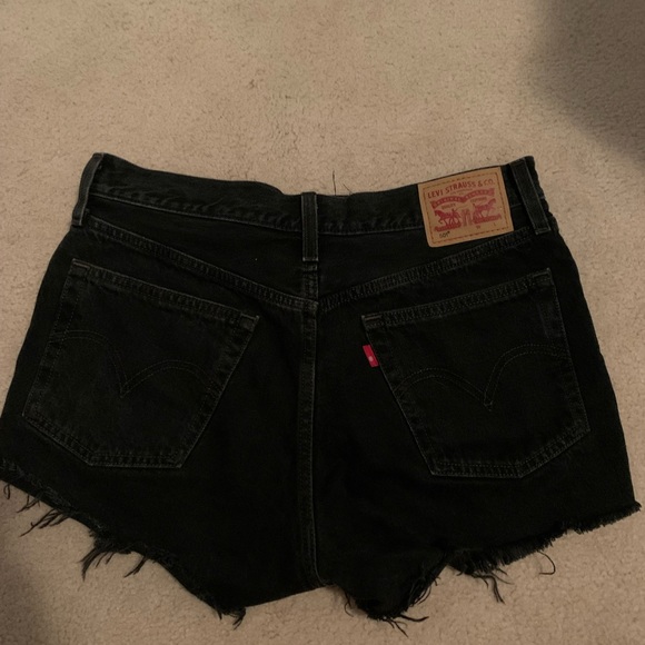 Levi’s 501 shorts - Picture 2 of 2